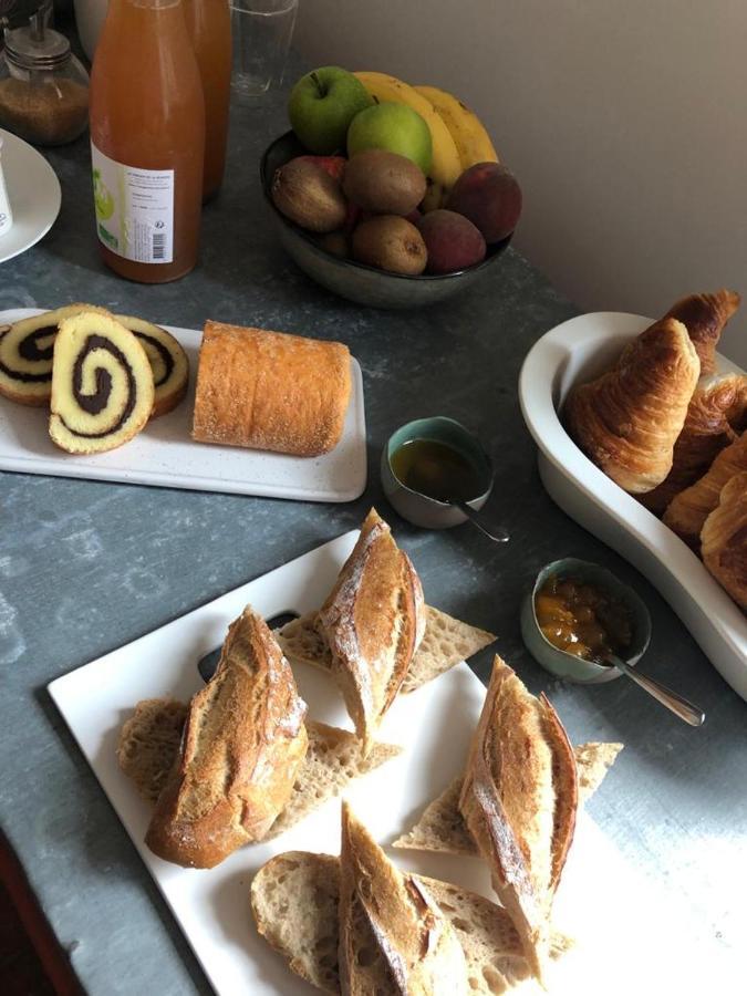 Maison Seize Préaux Екстериор снимка